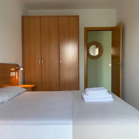 Encantador Duplex Con Dos Terrazas Cerca Del Mar. Lloret de Mar