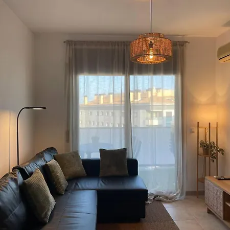 Encantador Duplex Con Dos Terrazas Cerca Del Mar.