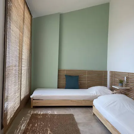 Encantador Duplex Con Dos Terrazas Cerca Del Mar. Appartement *