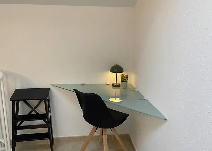 Encantador Duplex Con Dos Terrazas Cerca Del Mar.