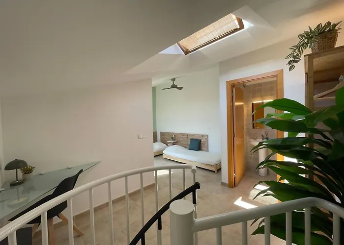 Encantador Duplex Con Dos Terrazas Cerca Del Mar. Apartmán